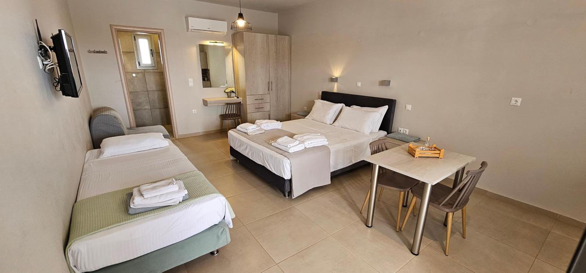 Asteri Apartments Und Studios Makrýgialos المظهر الخارجي الصورة