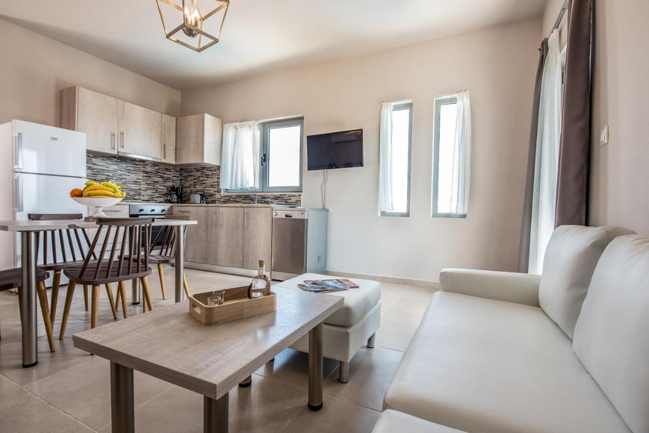 Asteri Apartments Und Studios Makrýgialos المظهر الخارجي الصورة