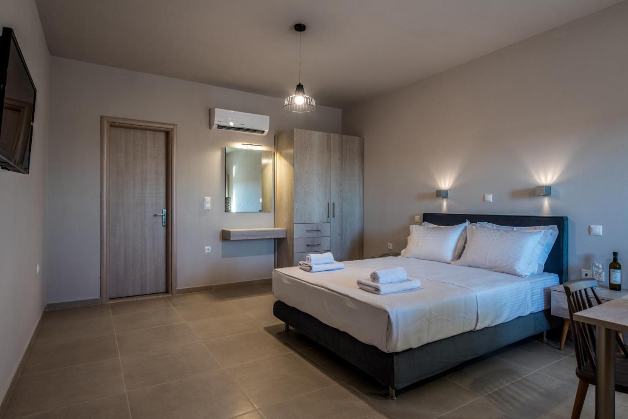 Asteri Apartments Und Studios Makrýgialos المظهر الخارجي الصورة